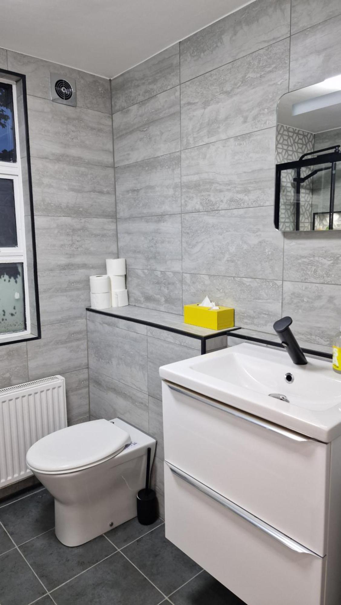 London Stratford 4 Bed Apartment Exterior photo